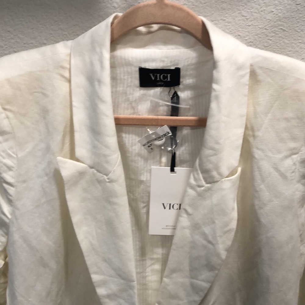 Vici women linin blazer size Large cream color - Picture 7 of 7